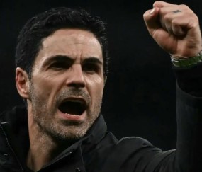 开云平台-前枪手前锋阿里亚迭雷力挺阿尔特塔，称其带队进步显著|阿森纳|欧冠|阵容|联赛杯|足总杯_新浪体育_新浪新闻