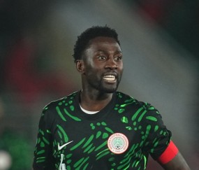 体育直播-记者：曼联曾考虑恩迪迪 球员也有意，但卡里克决定重新启用梅努